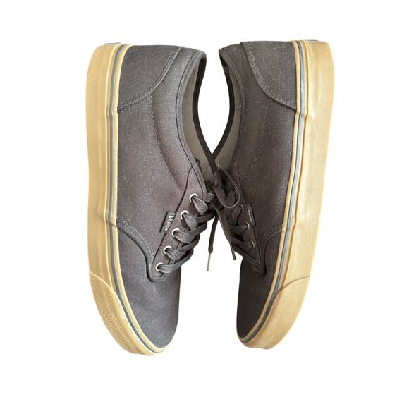 Vans Men’s Size 13 Black Canvas Low Top Skate Shoes Gum Sole Casual Sneakers - Picture 4 of 5